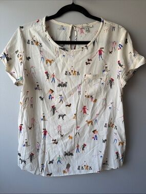 Emma & Olivia Cream Short Sleeve Blouse with Dog Walk Print small super cute!